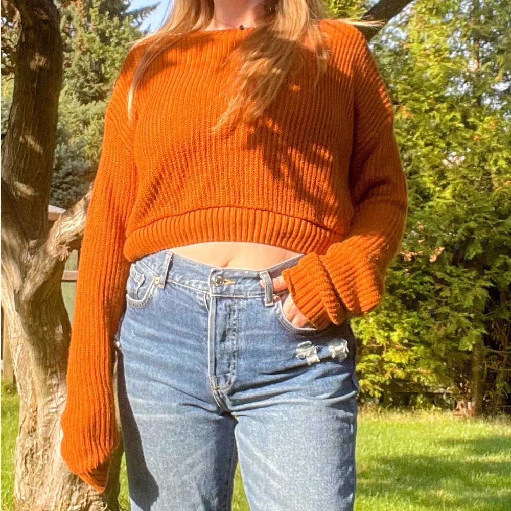 XL Ardene burnt orange crop 100% acrylic sweater